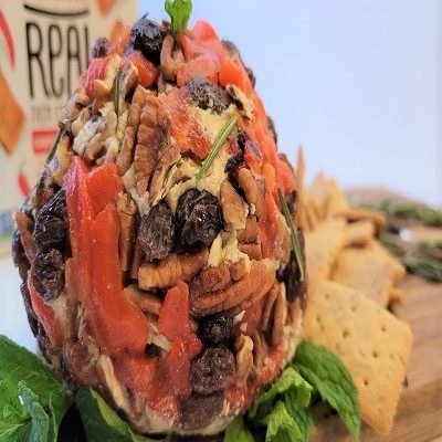 Raisin and Pecan Cheeseball