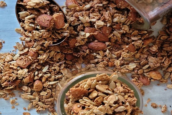 Homemade Salty Oil-Free Almond Flavored Granola